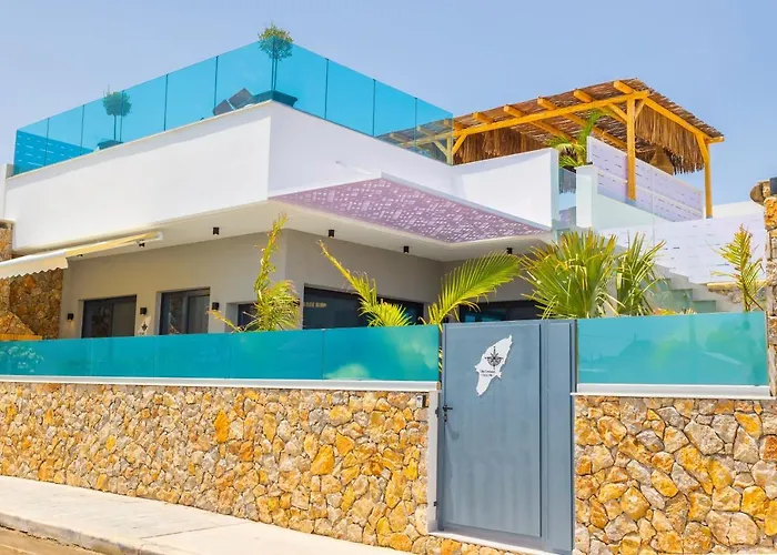 City Compass Luxury Villa