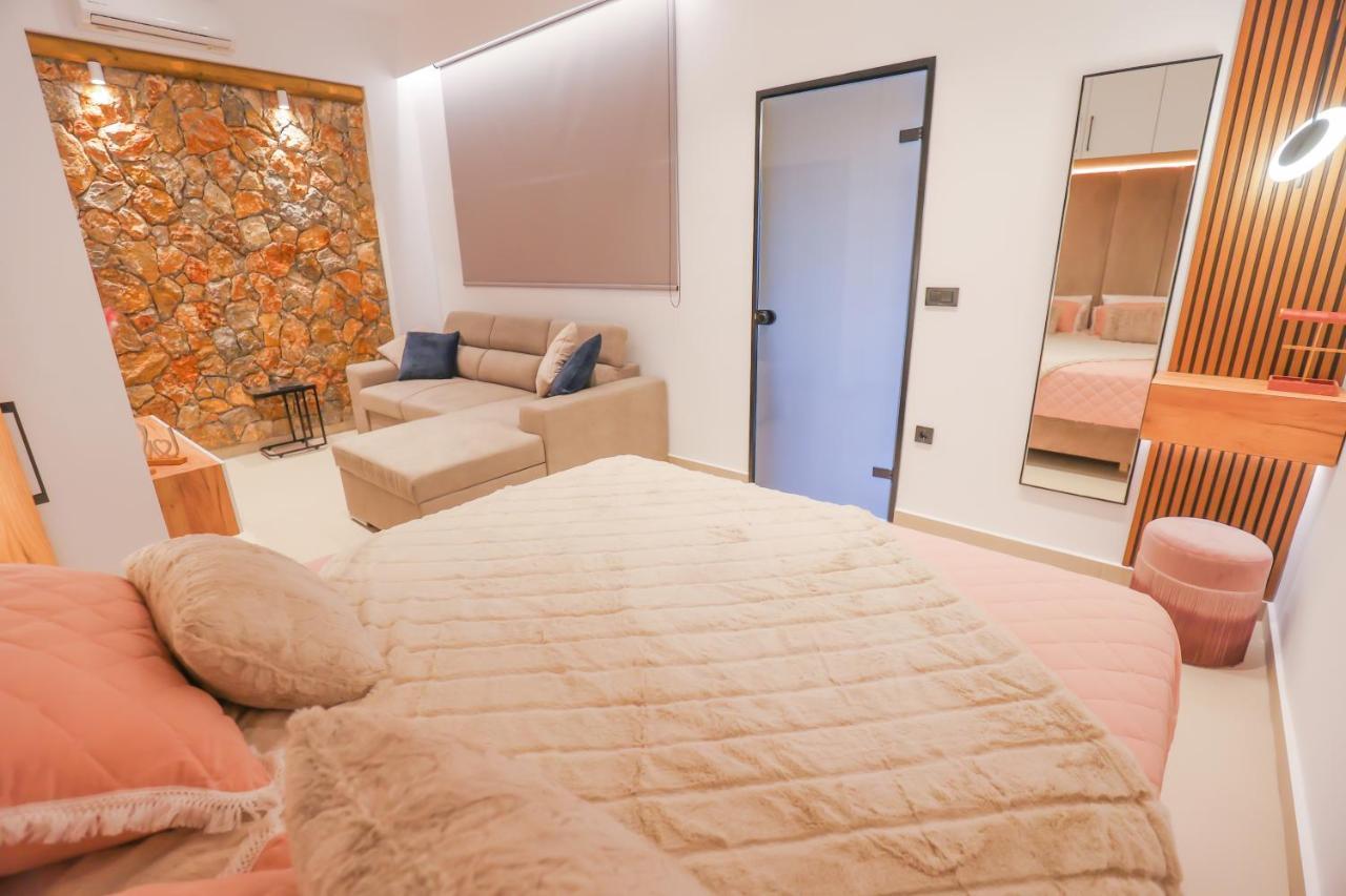 Compass Luxury Villa